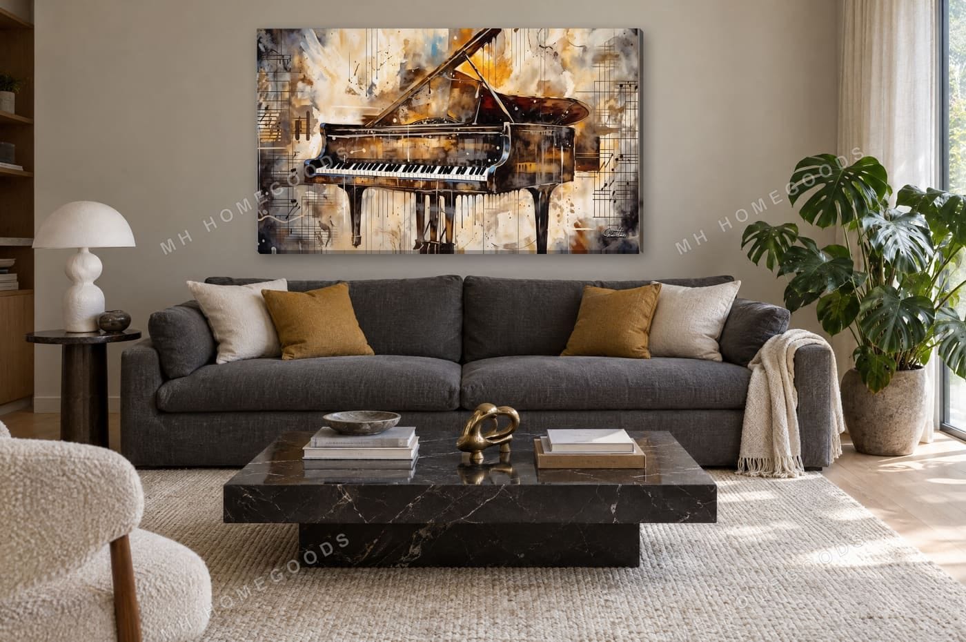 Golden Piano: living room